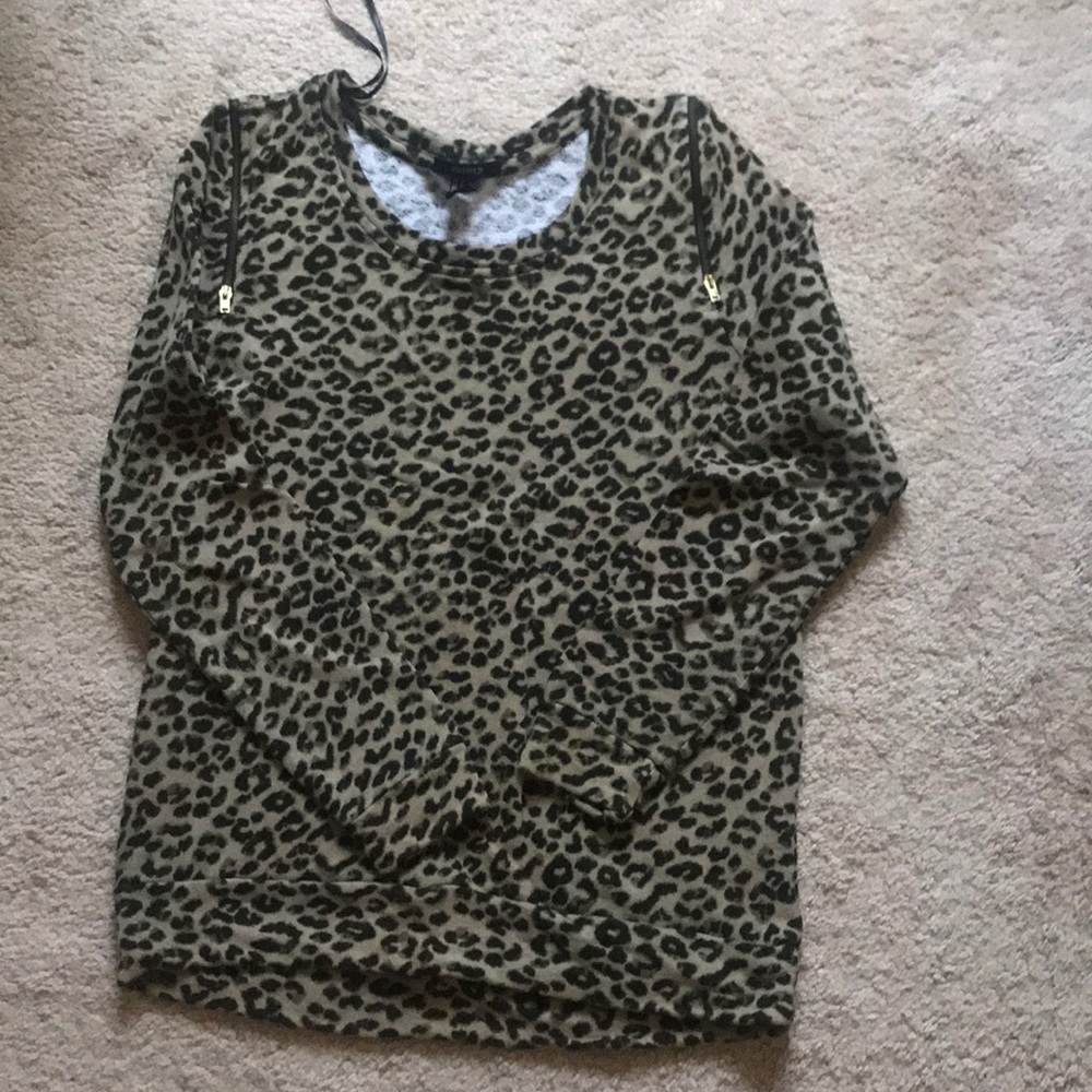 Cheetah Sweatshirt